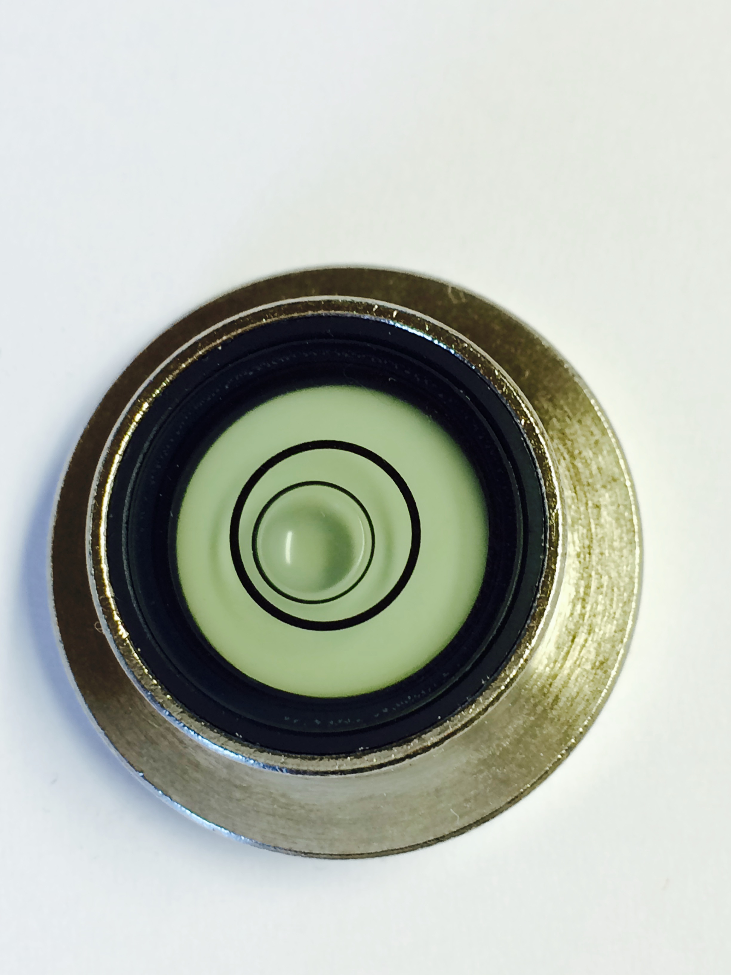 Durch diese vorjustierte magnetische Dosenlibelle kann man damit direkt alle Gegenstände, Maschinen,...